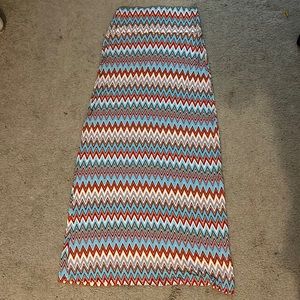 Rue21 S/M Maxi skirt